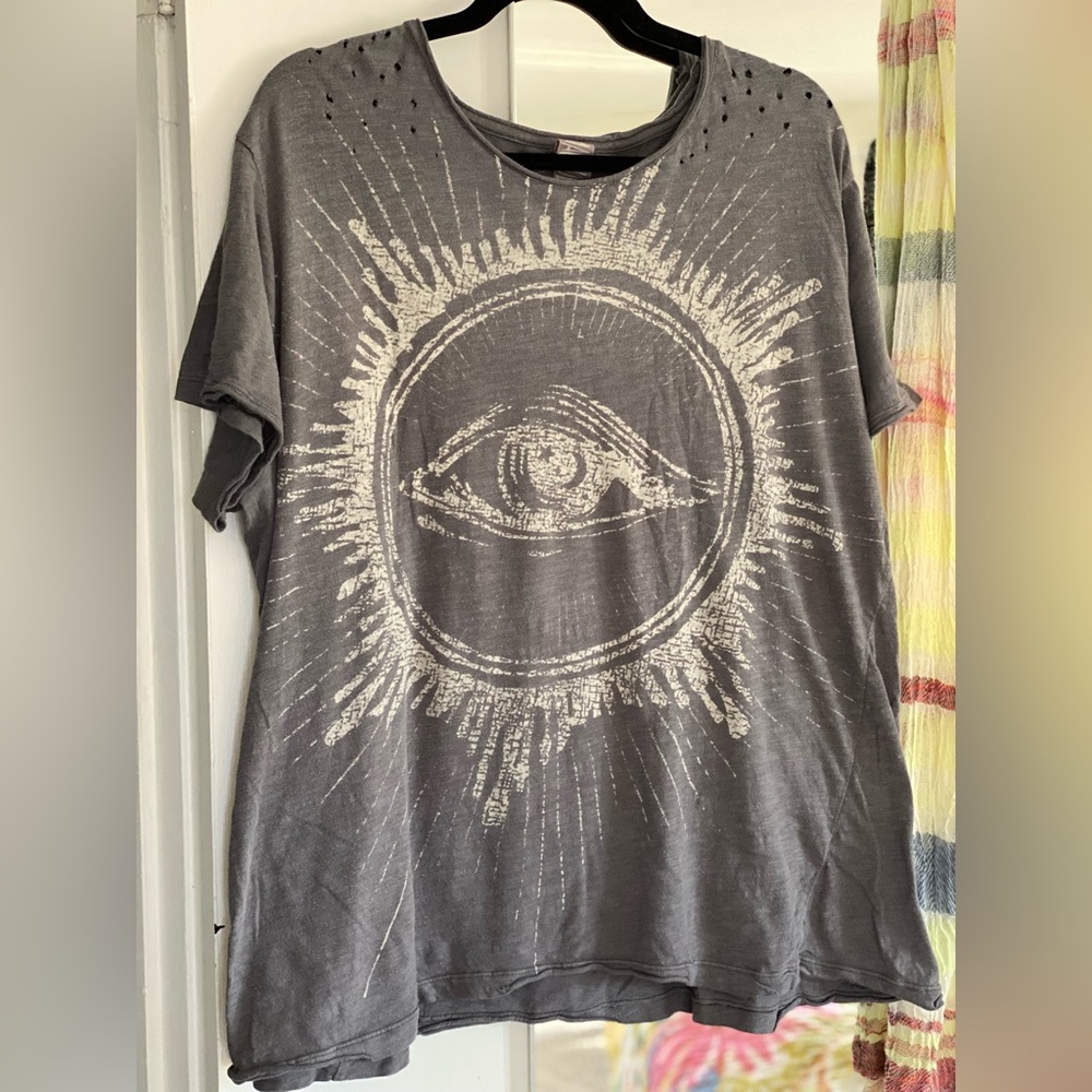 Magnolia Pearl Rays of Glory T